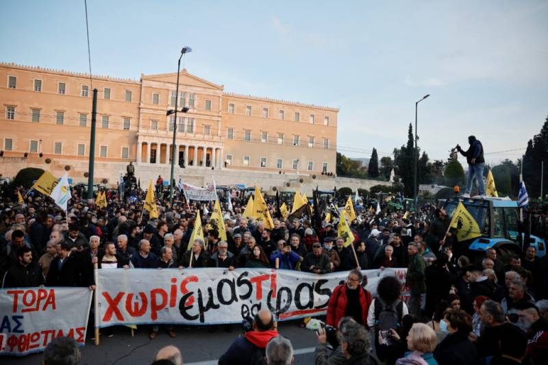 Greek police arrest 37 in EU farm subsidy scandal