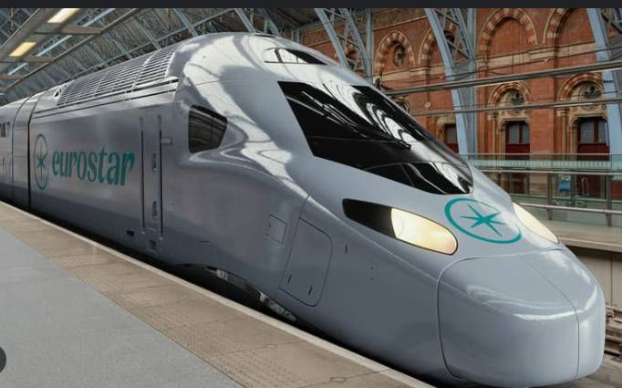 Eurostar plans double-decker train amid competition threat