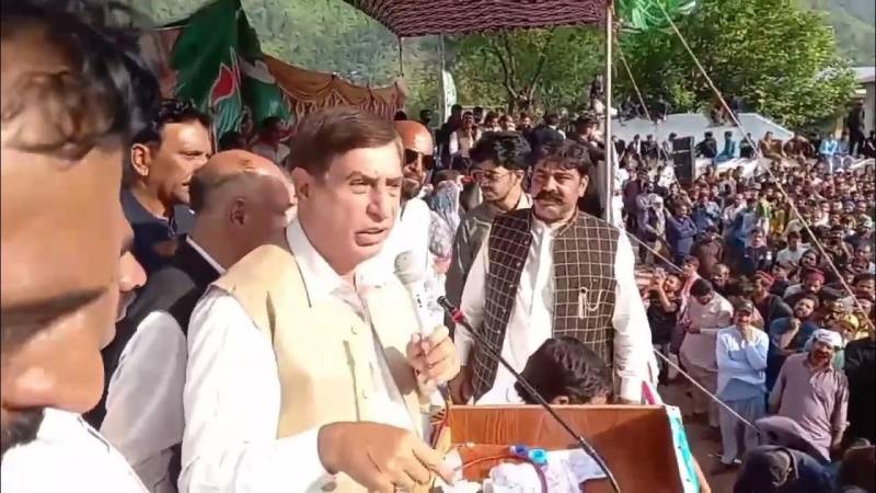 No rift in PML-N over quitting AJK government: Shah Ghulam Qadir