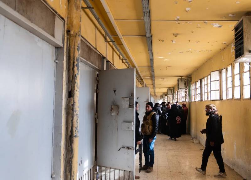 Syria arrests major officer in charge of notorious Assad-era prison