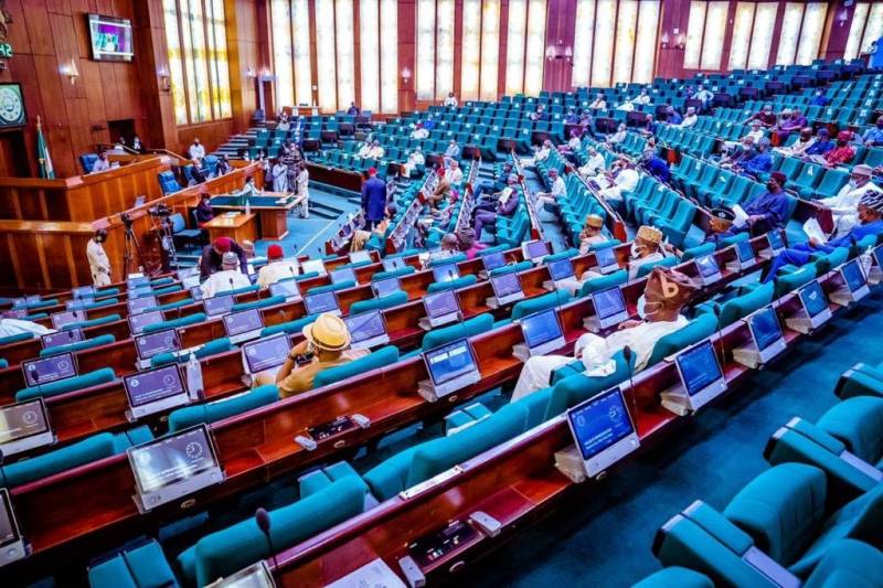 Nigeria parliament probes $4.6 billion in aid spending