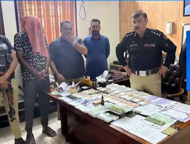 Suspect involved in counterfeiting fake currency arrested in Karachi 