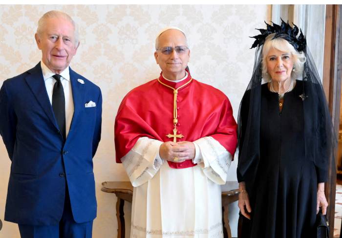 King Charles, Pope Leo pray together in historic first
