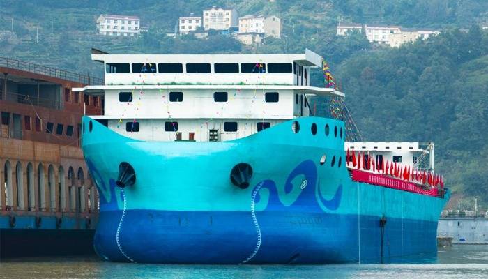 China launches world’s largest all-electric river cargo ship 