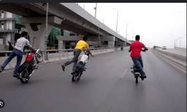 CTO Lahore orders FIRs registration against one-wheelers 