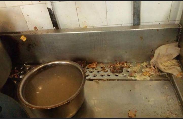 Warehouse of defective cooking oil seized in Rawalpindi