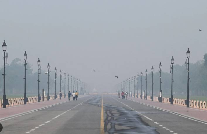 India trials Delhi cloud seeding to combat deadly smog
