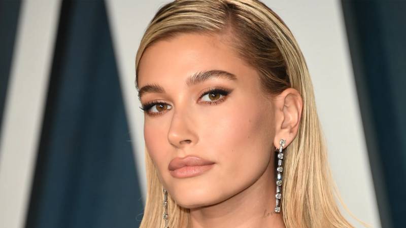 Hailey Bieber fires back at trans-lookalike jibes