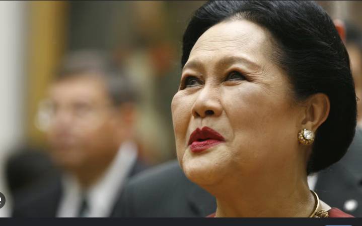 Thailand's former queen Sirikit dead at 93