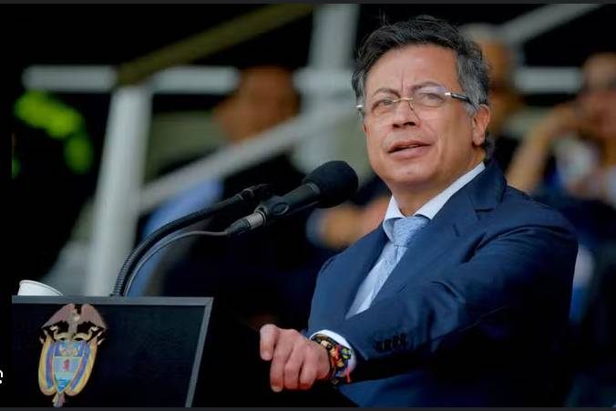 US imposes sanctions on Colombia president over drug accusations
