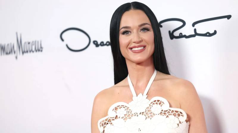 Katy Perry ‘happy’ and ‘really into’ Justin Trudeau after Orlando Bloom split