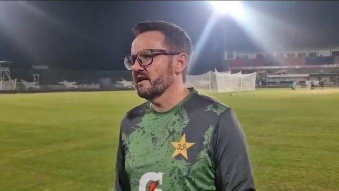 Babar Azam to play at no 3 in T20I series against South Africa: Mike Hesson