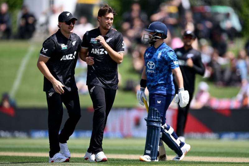 Brook’s blazing ton in vain as New Zealand crush England in first ODI