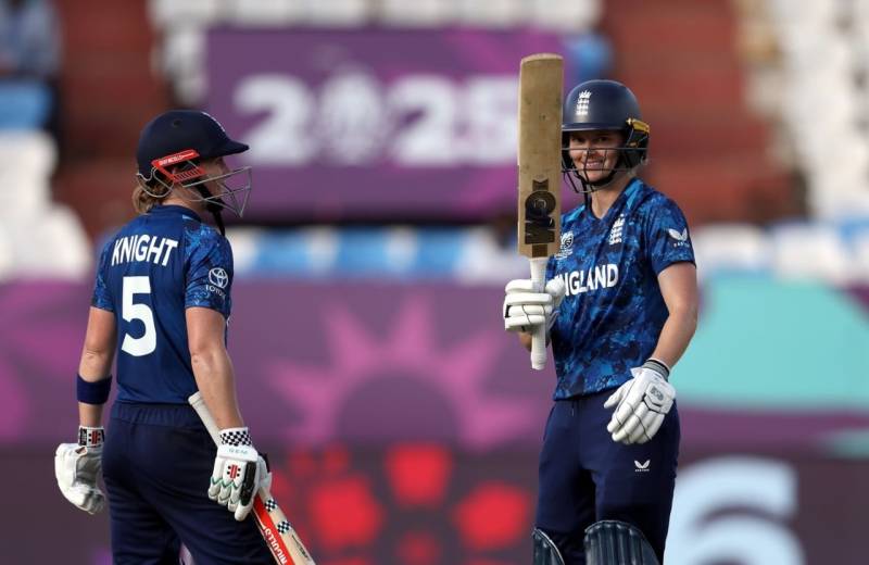 England's spinners and Jones star in World Cup win over New Zealand