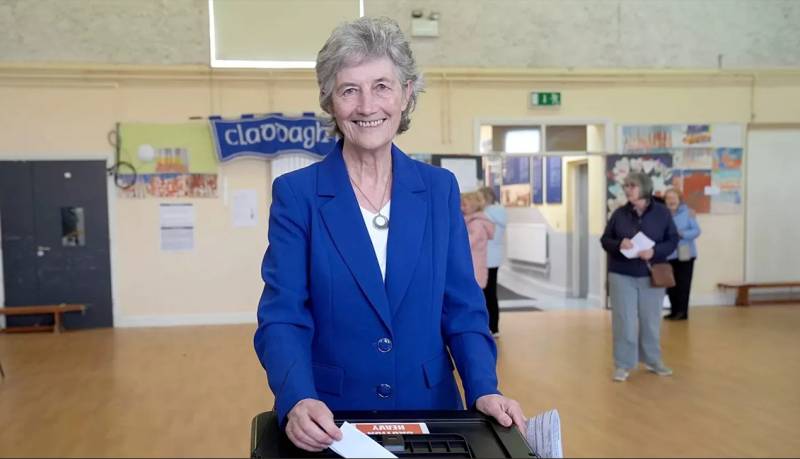 Left-winger Catherine Connolly wins Ireland's presidential election