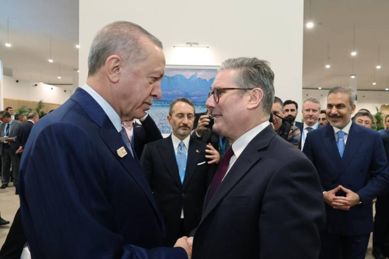 Turkey eyes Eurofighter deal as UK's Starmer visits