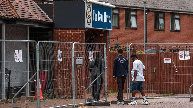 UK 'squandered' billions on flawed asylum housing system: report