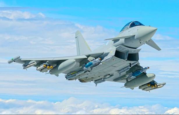Turkey signs $11-billion Eurofighter deal with Britain 