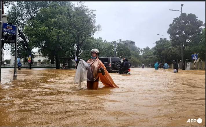 Vietnam city sets national record with 1.7m rain in 24 hours