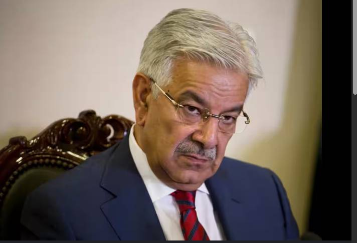 Test our resolve at your own ‘peril and doom’, Asif warns Kabul