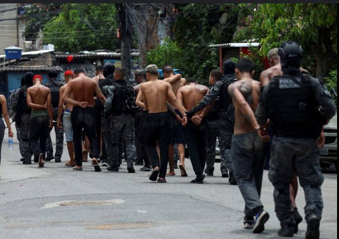 64 killed in war-like Rio drug raids