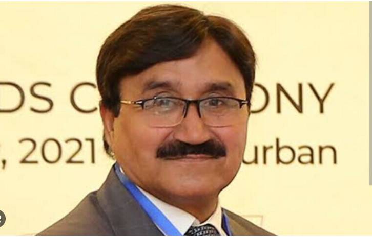 SC Registrar Saleem Khan decides to resign !