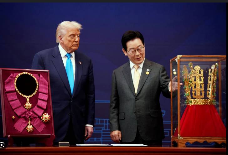 South Korea gifts Trump replica of ancient golden crown
