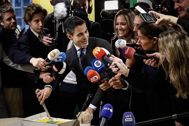 Centrist party wins Dutch election: local news agency