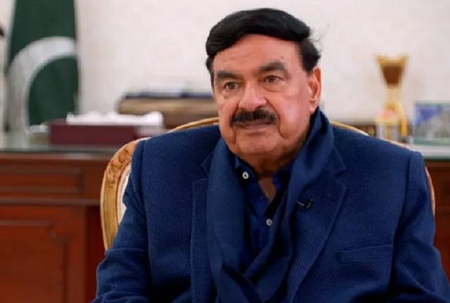 Court allows Sheikh Rashid to go abroad for Umrah