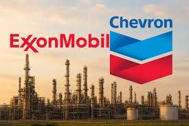 Profits dip at ExxonMobil, Chevron on lower crude prices