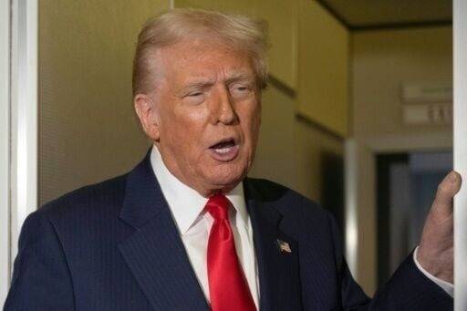 Trump stirs global tensions, confusion with nuclear test order