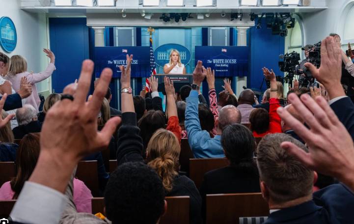 Trump White House restricts reporters' access to press office