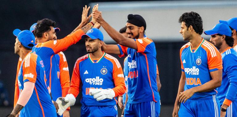 3rd T20 match: Sundar steers India to 5-wicket win over Australia 