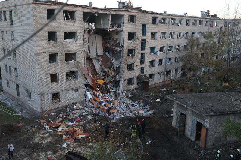 Ukraine sends special forces to embattled eastern city
