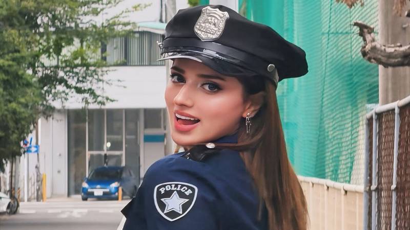 Jannat Mirza channels police look for Halloween