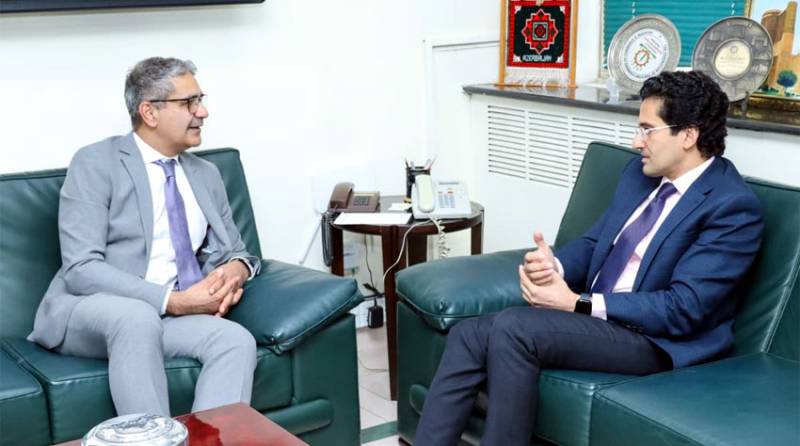 Pakistan, Canada have vast opportunities for cooperation in diverse sectors: HC