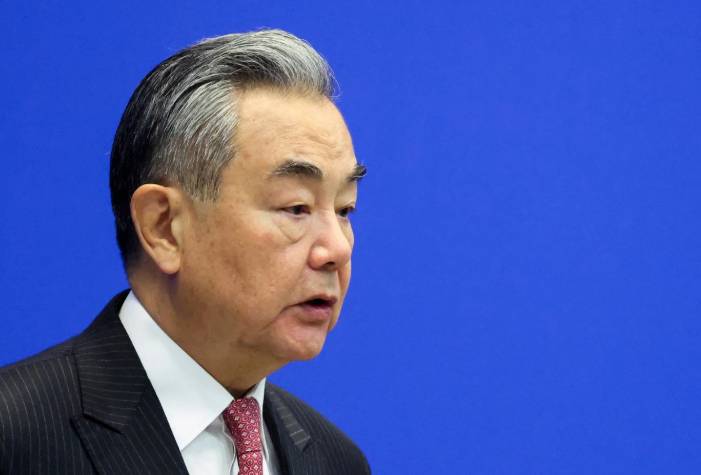 China FM slams Germany's 'microphone diplomacy'