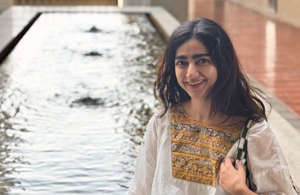 Maha Hasan brings father to limelight with Mirza Ghalib’s poetry