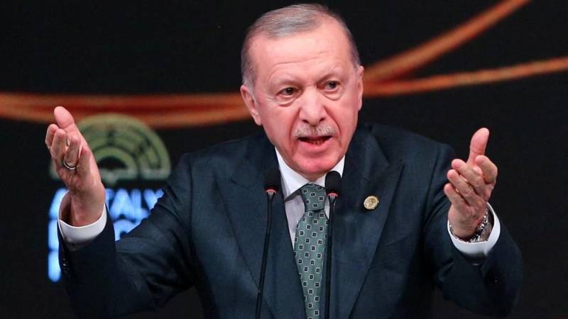 Turkey's Erdogan sues opposition leader over speech claims