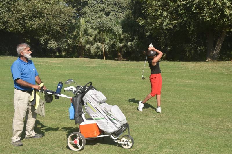 Garrison team takes early lead at Royal Palm Team Golf Championship