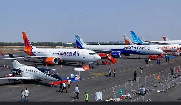 Over 100 flights delayed due to technical glitch at Delhi Airport