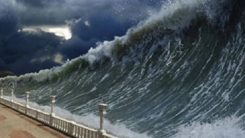 Japan observes tiny tsunami following 6.9-magnitude quake