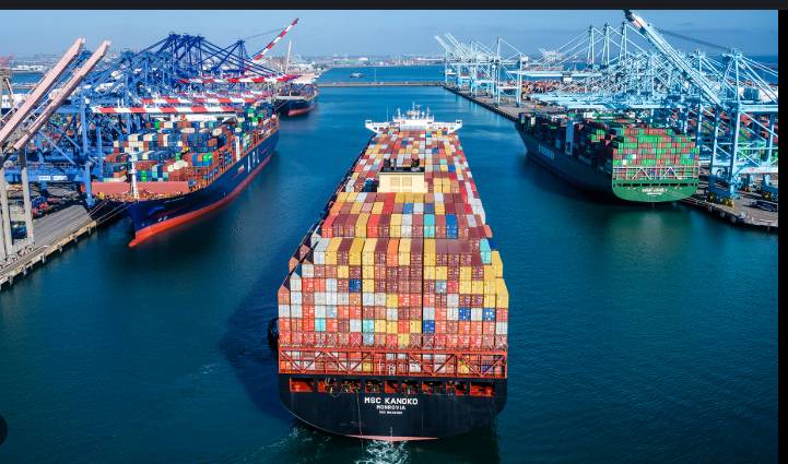 China suspends 'special port fees' on US vessels