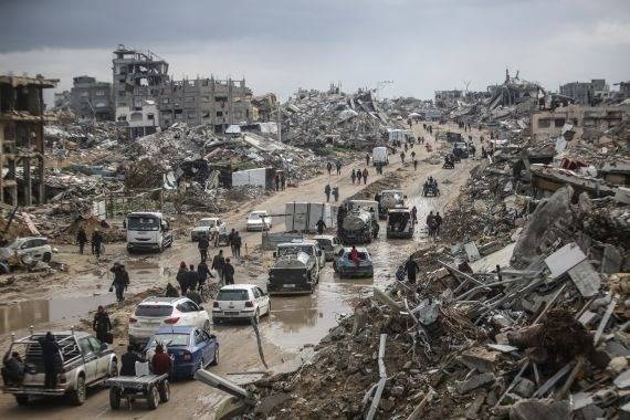 Lebanese say Israel preventing post-war reconstruction