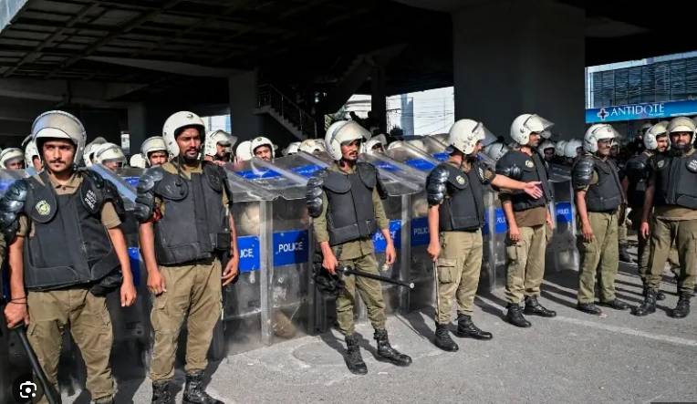 Security beefed up at IHC, LHC after suicide attack