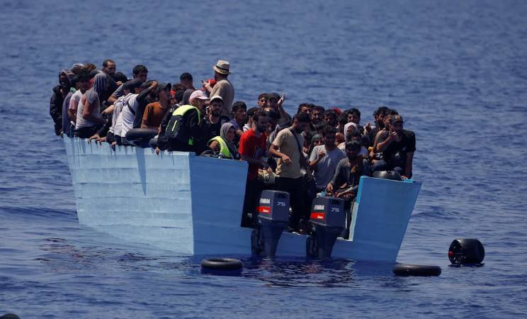 42 feared dead in migrant shipwreck off Libya