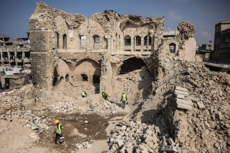 Gazans begin to restore historic fort damaged in war