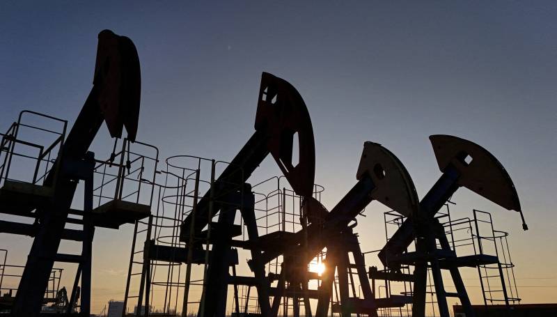 World oil market 'lopsided' as supply outpaces demand: IEA
