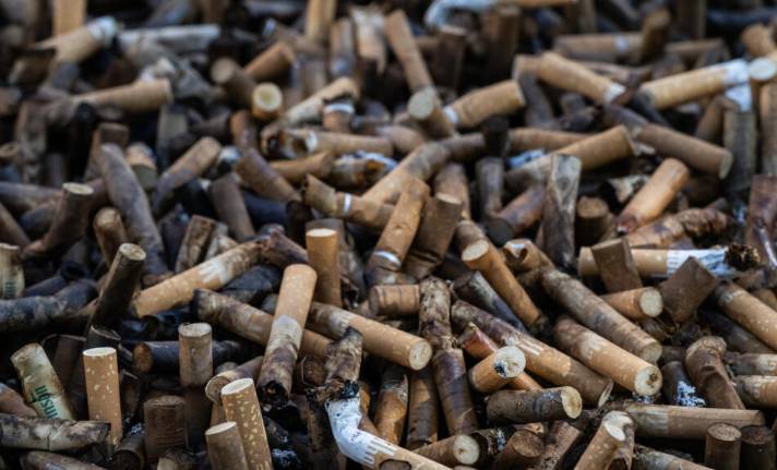 Tobacco conference to weigh up stubbing out cigarette butts
