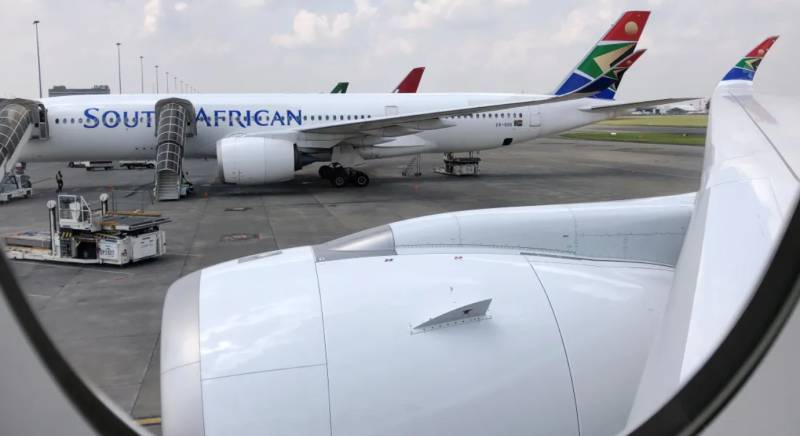 South Africa lets 153 Palestinians disembark after 12 hours on plane